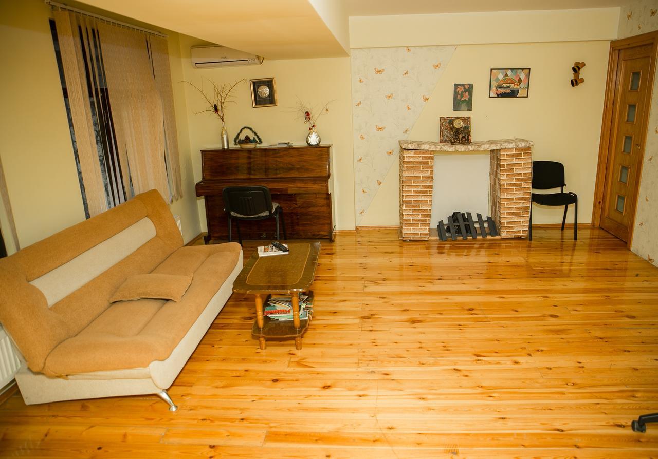 Highland Park Hostel Baku Exteriör bild